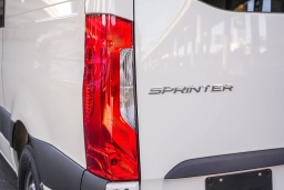 Mercedes-Benz Sprinter Crew Van Standard Roof 4-Cyl Diesel 2500 Standard Roof I4 Diesel 144" RWD 2026