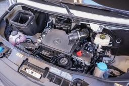 Mercedes-Benz Sprinter Crew Van Standard Roof 4-Cyl Diesel 2500 Standard Roof I4 Diesel 144" RWD 2026