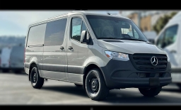 Mercedes-Benz Sprinter Crew Van Standard Roof 4-Cyl Diesel 2500 Standard Roof I4 Diesel 144" RWD 2026