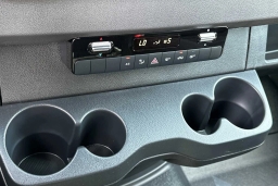 Mercedes-Benz Sprinter Crew Van Standard Roof 4-Cyl Diesel 2500 Standard Roof I4 Diesel 144" RWD 2026