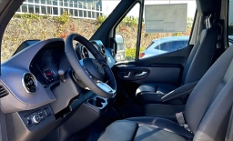 Mercedes-Benz Sprinter Crew Van Standard Roof 4-Cyl Diesel HO 2500 Standard Roof I4 Diesel HO 144" RWD 2026