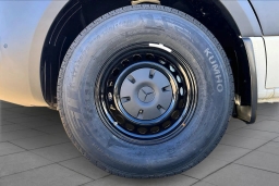 Mercedes-Benz Sprinter Crew Van Standard Roof 4-Cyl Diesel HO 2500 Standard Roof I4 Diesel HO 144" RWD 2026