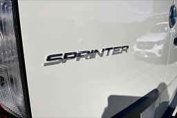 Mercedes-Benz Sprinter Crew Van Standard Roof 4-Cyl Diesel HO 2500 Standard Roof I4 Diesel HO 144" RWD 2026