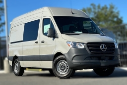 Mercedes-Benz Sprinter Crew Van Standard Roof 4-Cyl Diesel HO 2500 Standard Roof I4 Diesel HO 144" RWD 2026