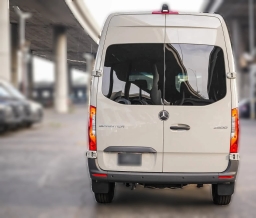 Mercedes-Benz Sprinter Crew Van Standard Roof 4-Cyl Diesel HO 2500 Standard Roof I4 Diesel HO 144" RWD 2026