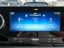 Mercedes-Benz Sprinter Crew Van Standard Roof 4-Cyl Diesel HO 2500 Standard Roof I4 Diesel HO 144" RWD 2026