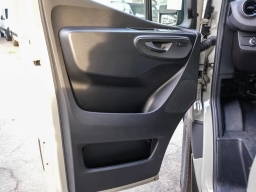 Mercedes-Benz Sprinter Crew Van Standard Roof 4-Cyl Diesel HO 2500 Standard Roof I4 Diesel HO 144" RWD 2026