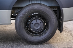 Mercedes-Benz Sprinter Crew Van Standard Roof 4-Cyl Diesel HO 2500 Standard Roof I4 Diesel HO 144" RWD 2026