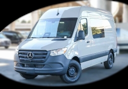 Mercedes-Benz Sprinter Crew Van Standard Roof 4-Cyl Diesel HO 2500 Standard Roof I4 Diesel HO 144" RWD 2026