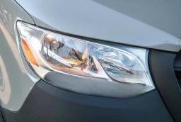 Mercedes-Benz Sprinter Crew Van Standard Roof 4-Cyl Diesel HO 2500 Standard Roof I4 Diesel HO 144" RWD 2026