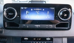 Mercedes-Benz Sprinter Crew Van Standard Roof 4-Cyl Diesel HO 2500 Standard Roof I4 Diesel HO 144" RWD 2026