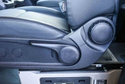 Mercedes-Benz Sprinter Crew Van Standard Roof 4-Cyl Diesel HO 2500 Standard Roof I4 Diesel HO 144" RWD 2026