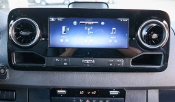 Mercedes-Benz Sprinter Crew Van Standard Roof 4-Cyl Diesel HO 2500 Standard Roof I4 Diesel HO 144" RWD 2026