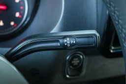 Mercedes-Benz Sprinter Crew Van Standard Roof 4-Cyl Diesel HO 2500 Standard Roof I4 Diesel HO 144" RWD 2026