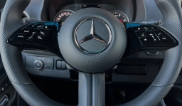 Mercedes-Benz Sprinter Crew Van Standard Roof 4-Cyl Diesel HO 2500 Standard Roof I4 Diesel HO 144" RWD 2025