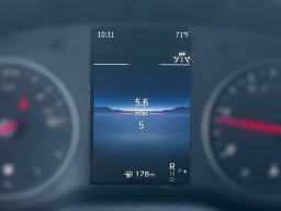 Mercedes-Benz Sprinter Crew Van Standard Roof 4-Cyl Diesel HO 2500 Standard Roof I4 Diesel HO 144" AWD 2026