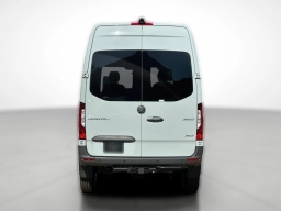 Mercedes-Benz Sprinter Crew Van Standard Roof 4-Cyl Diesel HO 2500 Standard Roof I4 Diesel HO 144" AWD 2026