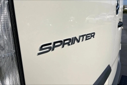 Mercedes-Benz Sprinter Crew Van Standard Roof 4-Cyl Diesel HO 2500 Standard Roof I4 Diesel HO 144" AWD 2026