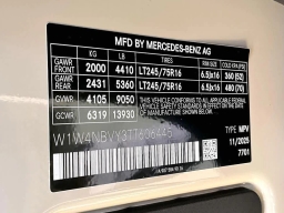 Mercedes-Benz Sprinter Crew Van Standard Roof 4-Cyl Diesel HO 2500 Standard Roof I4 Diesel HO 144" AWD 2026