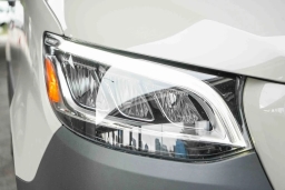 Mercedes-Benz Sprinter Crew Van Standard Roof 4-Cyl Diesel HO 2500 Standard Roof I4 Diesel HO 144" AWD 2026