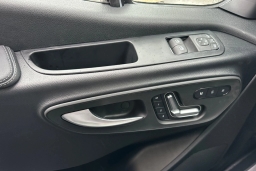 Mercedes-Benz Sprinter Crew Van Standard Roof 4-Cyl Diesel HO 2500 Standard Roof I4 Diesel HO 144" AWD 2026