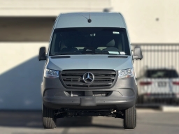 Mercedes-Benz Sprinter Crew Van High Roof 4-Cyl Diesel HO 2500 High Roof I4 Diesel HO 170" AWD 2026