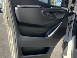 Mercedes-Benz Sprinter Crew Van High Roof 4-Cyl Diesel HO 2500 High Roof I4 Diesel HO 170" AWD 2025