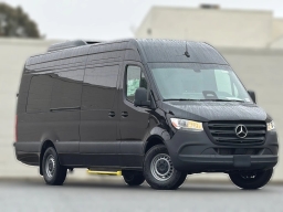 Mercedes-Benz Sprinter Cargo Van High Roof 4-Cyl Diesel HO 2500 High Roof I4 Diesel HO 170" Extended RWD 2026