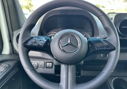 Mercedes-Benz Sprinter Cargo Van Standard Roof 4-Cyl Diesel 2500 Standard Roof I4 Diesel 144" RWD 2025