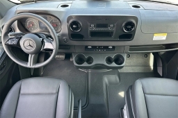 Mercedes-Benz Sprinter Cargo Van Standard Roof 4-Cyl Diesel 2500 Standard Roof I4 Diesel 144" RWD 2026