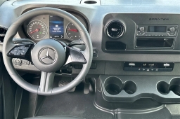 Mercedes-Benz Sprinter Cargo Van Standard Roof 4-Cyl Diesel 2500 Standard Roof I4 Diesel 144" RWD 2026