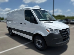 Mercedes-Benz Sprinter Cargo Van Standard Roof 4-Cyl Diesel 2500 Standard Roof I4 Diesel 144" RWD 2025