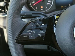 Mercedes-Benz Sprinter Cargo Van Standard Roof 4-Cyl Diesel 2500 Standard Roof I4 Diesel 144" RWD 2025