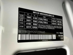 Mercedes-Benz Sprinter Cargo Van Standard Roof 4-Cyl Diesel 2500 Standard Roof I4 Diesel 144" RWD 2025