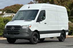 Mercedes-Benz Sprinter Crew Van Standard Roof 4-Cyl Diesel 2500 Standard Roof I4 Diesel 144" RWD 2026