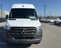 Mercedes-Benz Sprinter Crew Van Standard Roof 4-Cyl Diesel 2500 Standard Roof I4 Diesel 144" RWD 2026