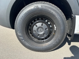 Mercedes-Benz Sprinter Crew Van Standard Roof 4-Cyl Diesel 2500 Standard Roof I4 Diesel 144" RWD 2026