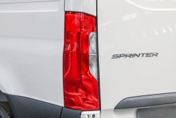 Mercedes-Benz Sprinter Cargo Van Standard Roof 4-Cyl Diesel 2500 Standard Roof I4 Diesel 144" RWD 2025