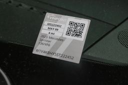 Mercedes-Benz Sprinter Cargo Van Standard Roof 4-Cyl Diesel 2500 Standard Roof I4 Diesel 144" RWD 2025