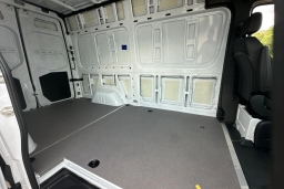 Mercedes-Benz Sprinter Cargo Van Standard Roof 4-Cyl Diesel 2500 Standard Roof I4 Diesel 144" RWD 2025