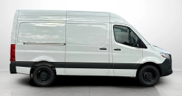 Mercedes-Benz Sprinter Cargo Van Standard Roof 4-Cyl Diesel 2500 Standard Roof I4 Diesel 144" RWD 2025
