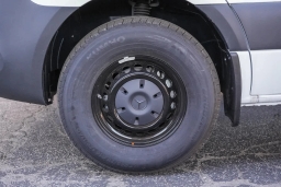 Mercedes-Benz Sprinter Cargo Van Standard Roof 4-Cyl Diesel 2500 Standard Roof I4 Diesel 144" RWD 2025