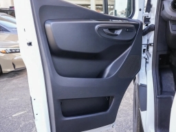 Mercedes-Benz Sprinter Cargo Van Standard Roof 4-Cyl Diesel 2500 Standard Roof I4 Diesel 144" RWD 2025
