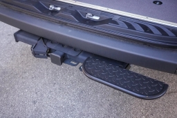 Mercedes-Benz Sprinter Cargo Van Standard Roof 4-Cyl Diesel 2500 Standard Roof I4 Diesel 144" RWD 2025