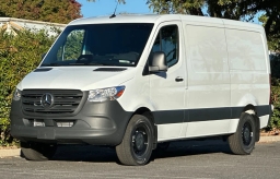 Mercedes-Benz Sprinter Crew Van Standard Roof 4-Cyl Diesel 2500 Standard Roof I4 Diesel 144" RWD 2026