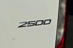 Mercedes-Benz Sprinter Crew Van Standard Roof 4-Cyl Diesel 2500 Standard Roof I4 Diesel 144" RWD 2026