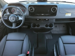 Mercedes-Benz Sprinter Crew Van Standard Roof 4-Cyl Diesel 2500 Standard Roof I4 Diesel 144" RWD 2026