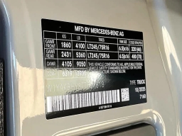 Mercedes-Benz Sprinter Crew Van Standard Roof 4-Cyl Diesel 2500 Standard Roof I4 Diesel 144" RWD 2026