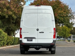 Mercedes-Benz Sprinter Crew Van Standard Roof 4-Cyl Diesel 2500 Standard Roof I4 Diesel 144" RWD 2026