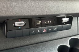 Mercedes-Benz Sprinter Crew Van Standard Roof 4-Cyl Diesel 2500 Standard Roof I4 Diesel 144" RWD 2026